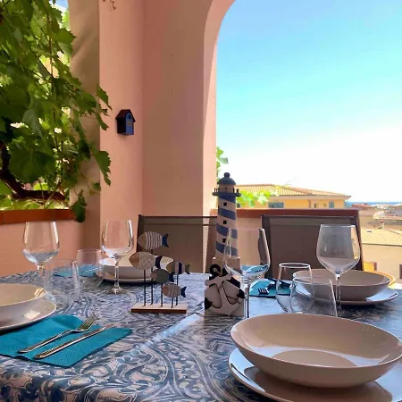 Ferienhaus Modern Seaview Townhouse - Workcation Friendly Orosei