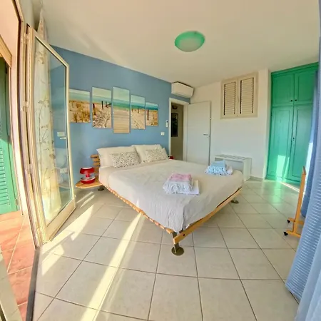 Modern Seaview Townhouse - Workcation Friendly Ferienhaus