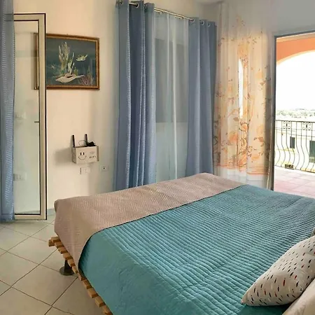 Modern Seaview Townhouse - Workcation Friendly Ferienhaus