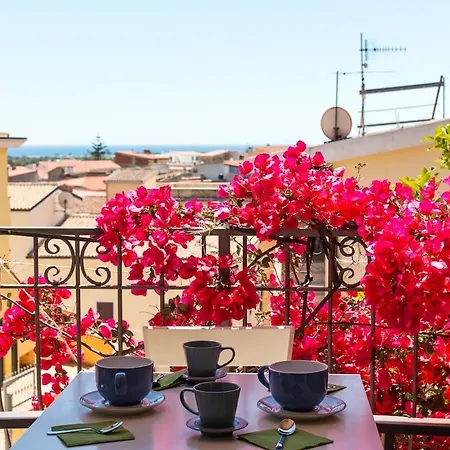 Modern Seaview Townhouse - Workcation Friendly * Orosei