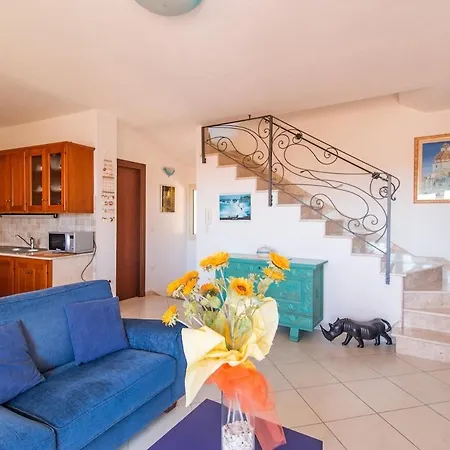Сasa de vacaciones Modern Seaview Townhouse - Workcation Friendly